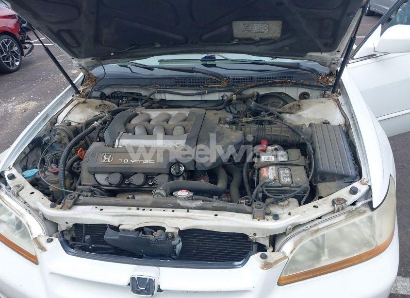 Photo 10 of 2000 Honda Accord 3.0 EX (VIN 1HGCG1655YA052734)