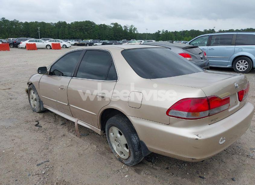 Photo 3 of 2001 Honda Accord 3.0 EX (VIN 1HGCG16561A080094)