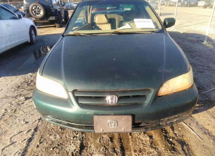 Photo 12 of 2002 Honda Accord 3.0 EX (VIN 1HGCG16562A041331)