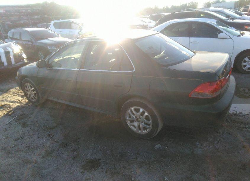 Photo 14 of 2002 Honda Accord 3.0 EX (VIN 1HGCG16562A041331)