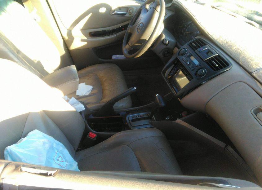 Photo 5 of 2002 Honda Accord 3.0 EX (VIN 1HGCG16562A041331)