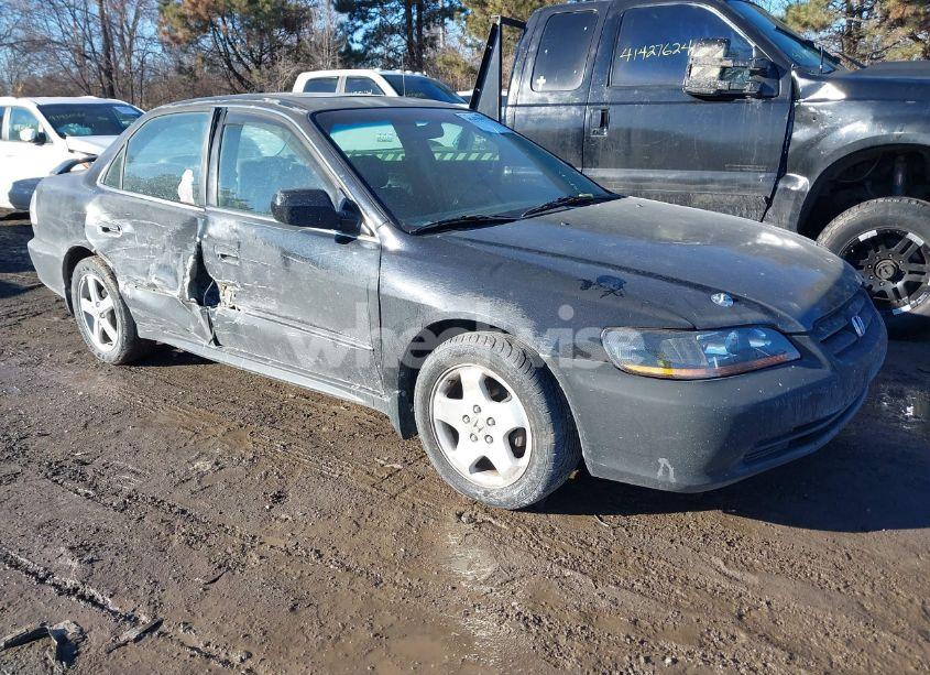 2002 Honda Accord 3.0 EX (VIN 1HGCG16562A050997) main photo