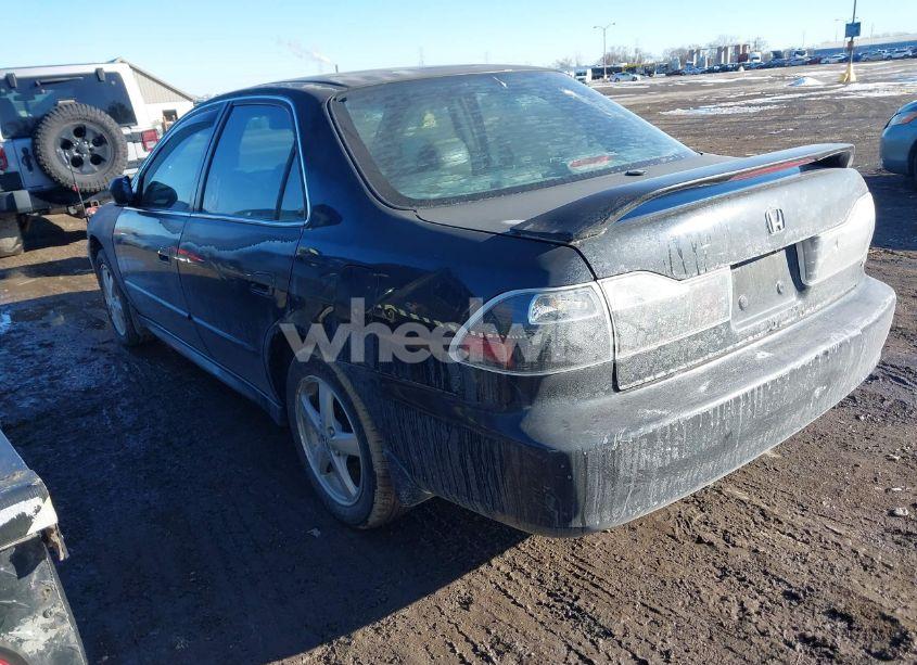 Photo 3 of 2002 Honda Accord 3.0 EX (VIN 1HGCG16562A050997)