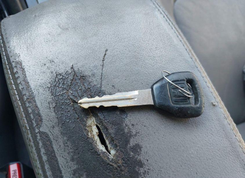 Photo 11 of 2002 Honda Accord 3.0 EX (VIN 1HGCG16562A073342)