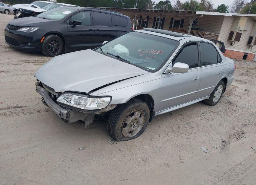 Photo 2 of 2002 Honda Accord 3.0 EX (VIN 1HGCG16562A073342)