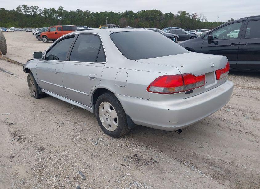 Photo 3 of 2002 Honda Accord 3.0 EX (VIN 1HGCG16562A073342)