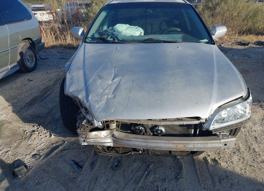 Photo 6 of 2002 Honda Accord 3.0 EX (VIN 1HGCG16562A073342)