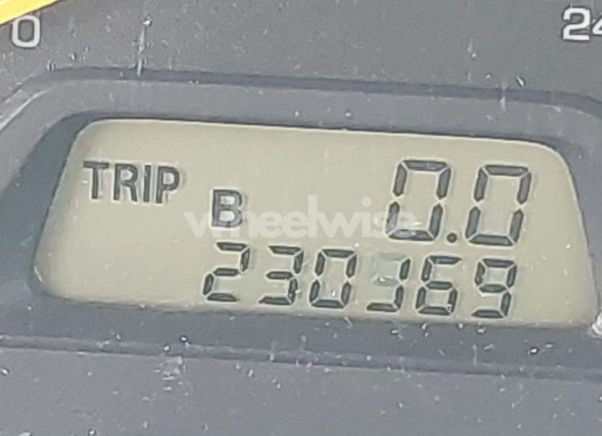 Photo 15 of 2002 Honda Accord 3.0 EX (VIN 1HGCG16562A082297)