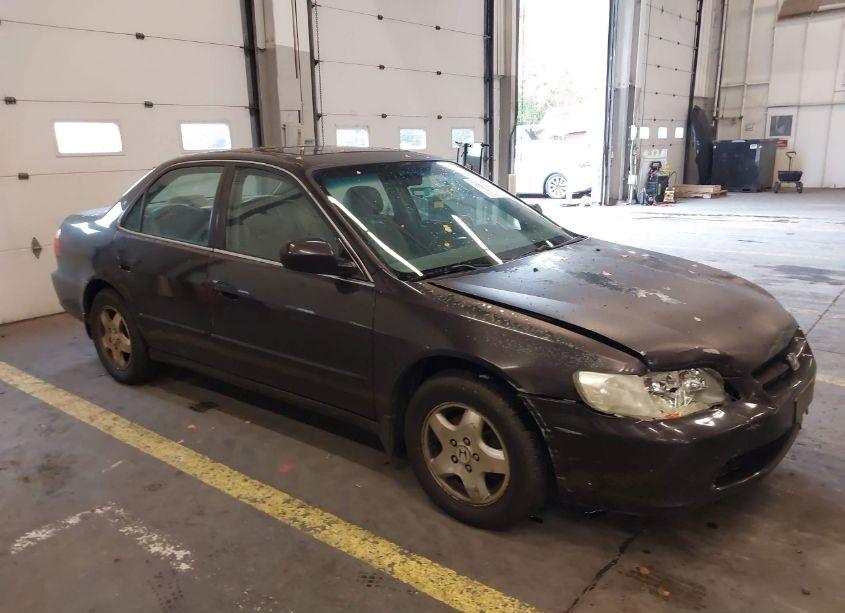 1999 Honda Accord EX V6 (VIN 1HGCG1656XA013259) main photo