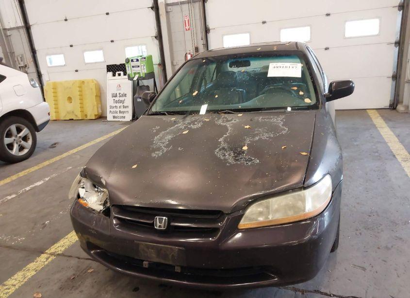 Photo 12 of 1999 Honda Accord EX V6 (VIN 1HGCG1656XA013259)
