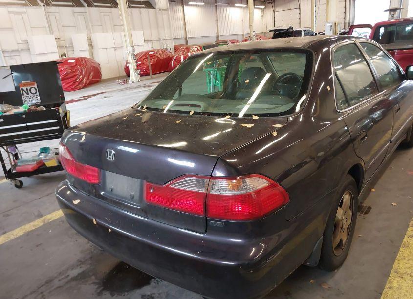 Photo 16 of 1999 Honda Accord EX V6 (VIN 1HGCG1656XA013259)