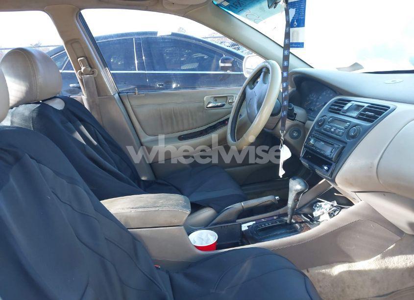 Photo 5 of 1999 Honda Accord EX V6 (VIN 1HGCG1656XA055933)