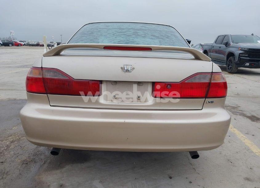 Photo 16 of 2000 Honda Accord 3.0 EX (VIN 1HGCG1656YA006720)