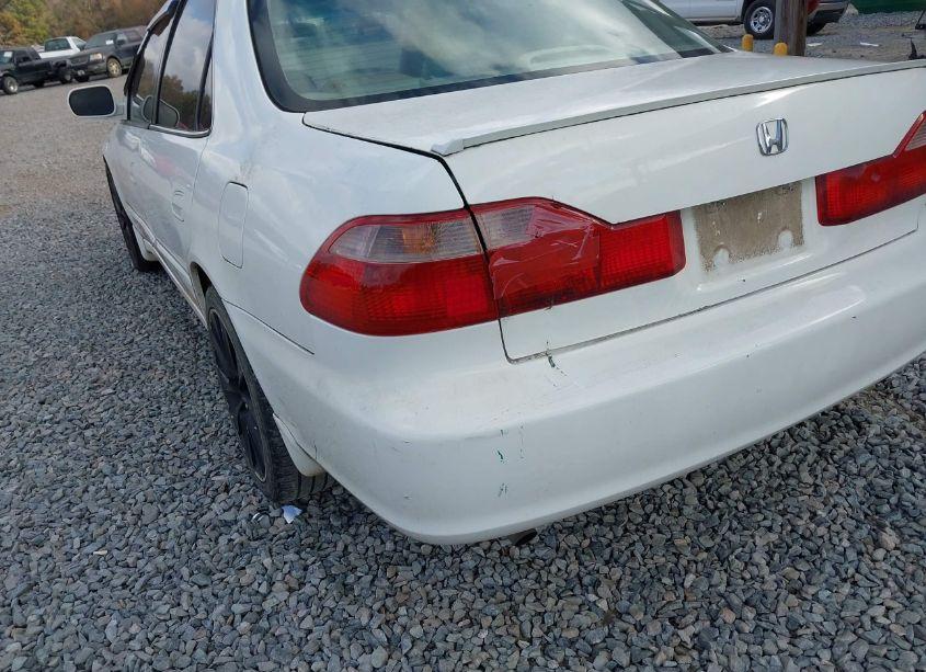 Photo 14 of 2000 Honda Accord 3.0 EX (VIN 1HGCG1656YA067663)