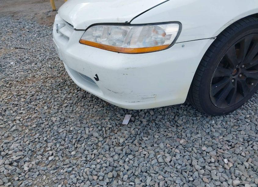 Photo 6 of 2000 Honda Accord 3.0 EX (VIN 1HGCG1656YA067663)