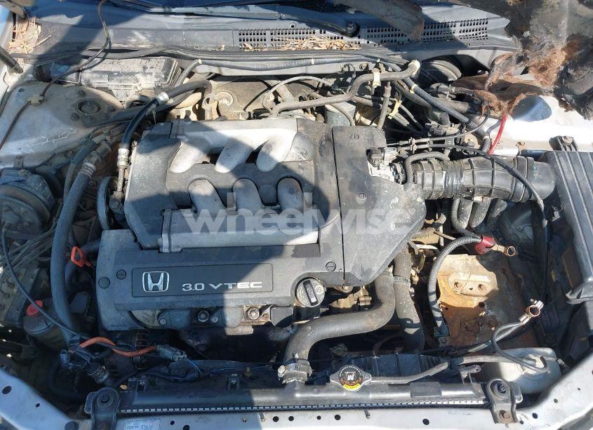Photo 10 of 2001 Honda Accord 3.0 EX (VIN 1HGCG16571A002293)