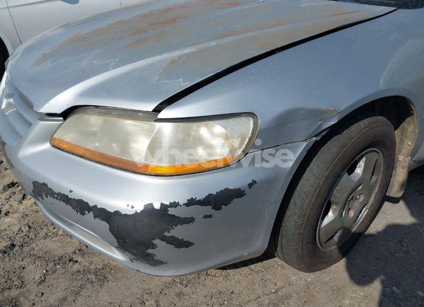 Photo 6 of 2001 Honda Accord 3.0 EX (VIN 1HGCG16571A002293)