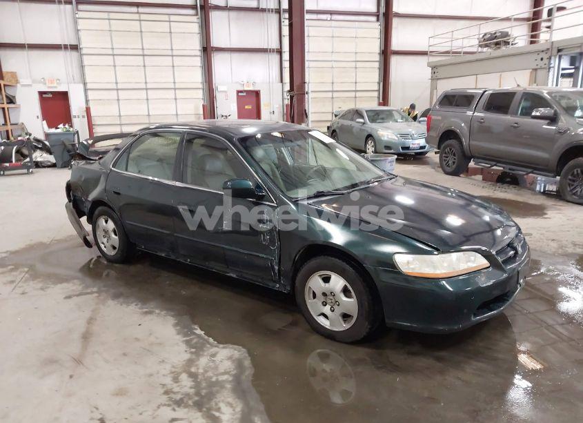 2001 Honda Accord 3.0 EX (VIN 1HGCG16571A034550) main photo