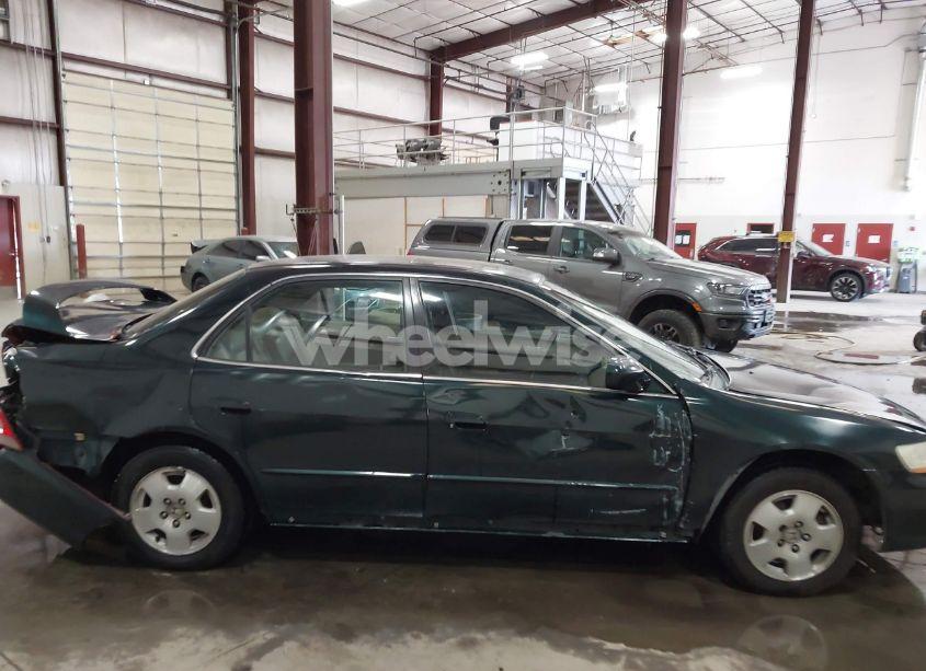 Photo 14 of 2001 Honda Accord 3.0 EX (VIN 1HGCG16571A034550)