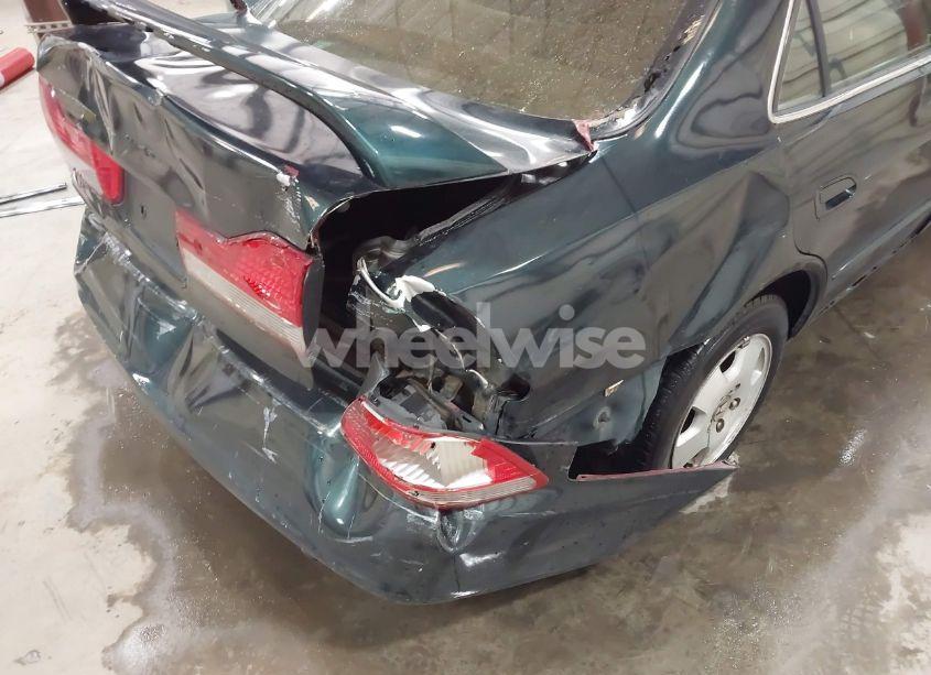 Photo 18 of 2001 Honda Accord 3.0 EX (VIN 1HGCG16571A034550)