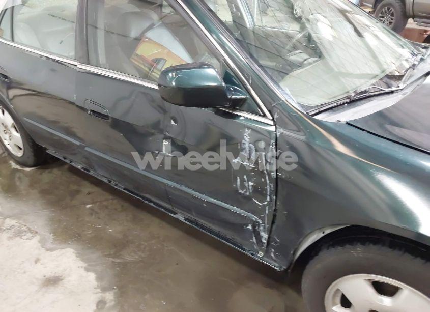 Photo 22 of 2001 Honda Accord 3.0 EX (VIN 1HGCG16571A034550)