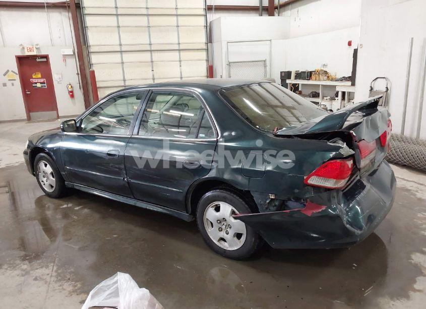 Photo 3 of 2001 Honda Accord 3.0 EX (VIN 1HGCG16571A034550)