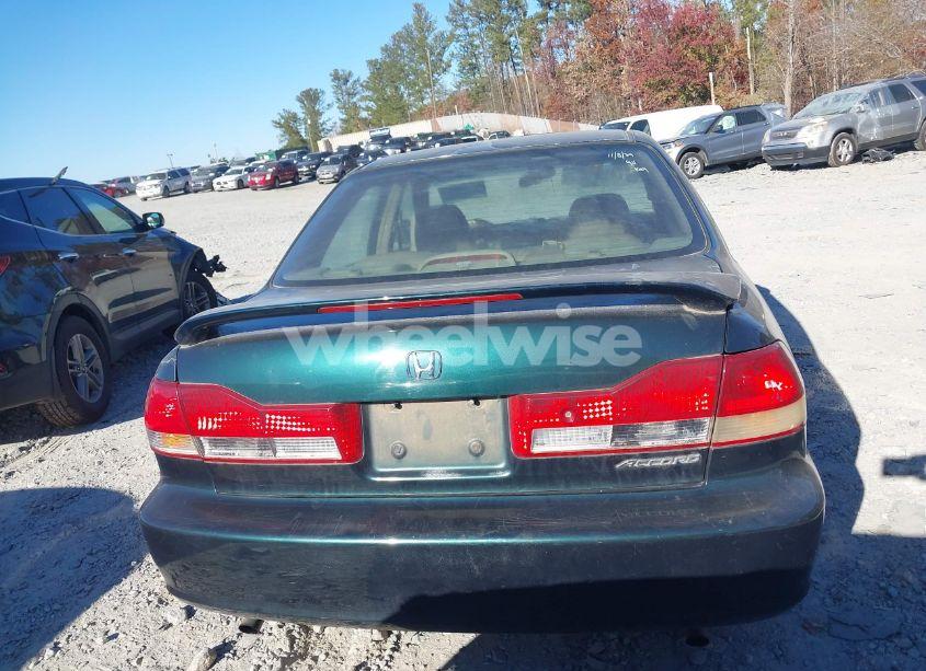 Photo 16 of 2001 Honda Accord 3.0 EX (VIN 1HGCG16571A045614)
