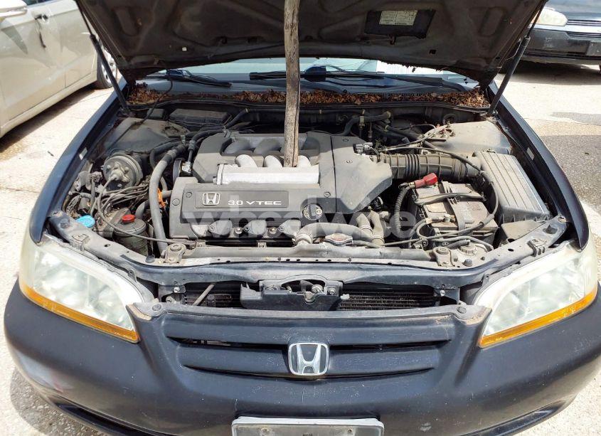 Photo 10 of 2001 Honda Accord 3.0 EX (VIN 1HGCG16571A046374)