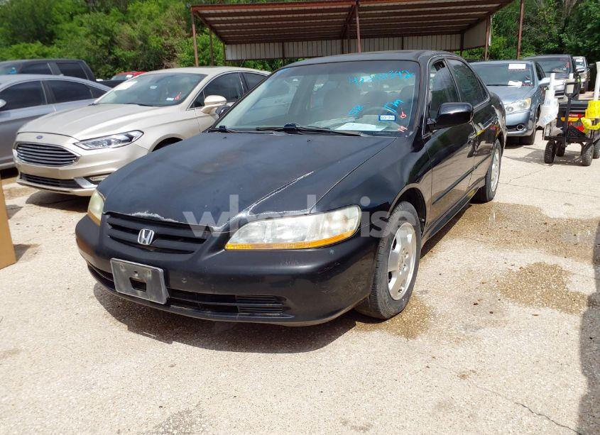 Photo 2 of 2001 Honda Accord 3.0 EX (VIN 1HGCG16571A046374)