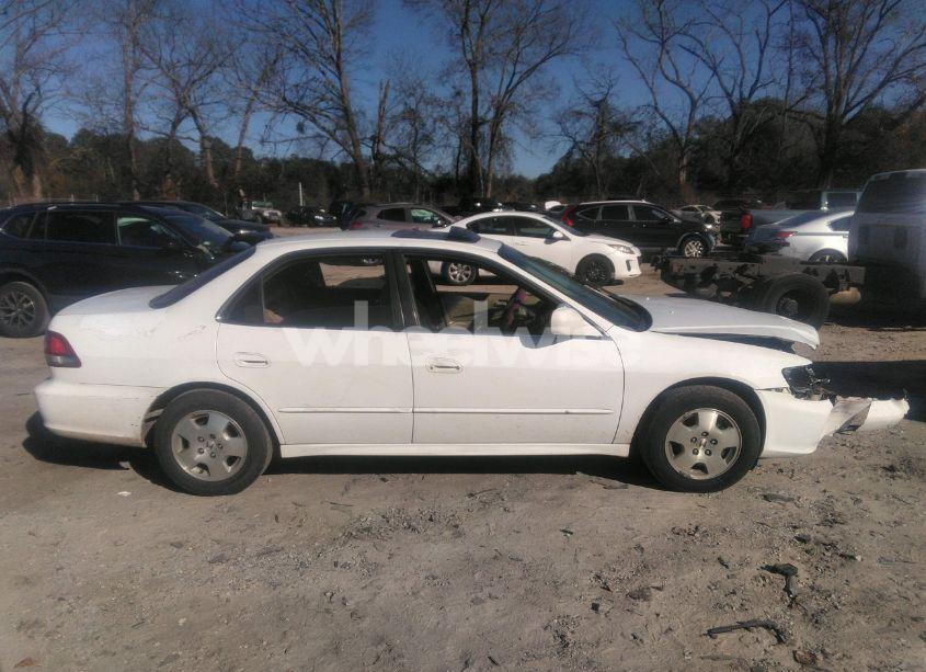 Photo 13 of 2001 Honda Accord 3.0 EX (VIN 1HGCG16571A062378)