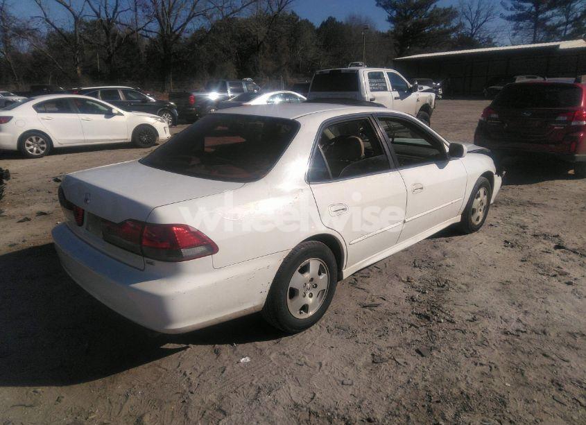 Photo 4 of 2001 Honda Accord 3.0 EX (VIN 1HGCG16571A062378)