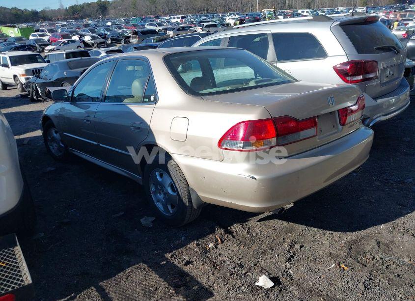 Photo 3 of 2002 Honda Accord 3.0 EX (VIN 1HGCG16572A019516)