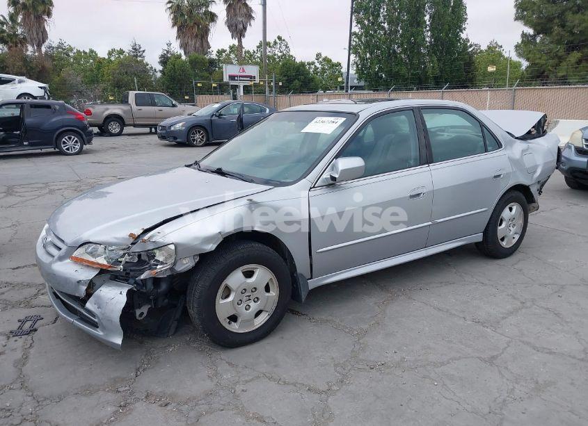 Photo 2 of 2002 Honda Accord 3.0 EX (VIN 1HGCG16572A044447)