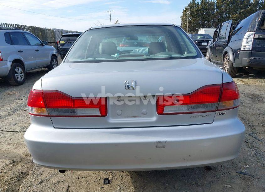 Photo 16 of 2002 Honda Accord 3.0 EX (VIN 1HGCG16572A057361)