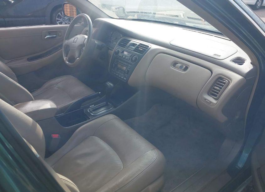 Photo 5 of 2002 Honda Accord 3.0 EX (VIN 1HGCG16572A084754)