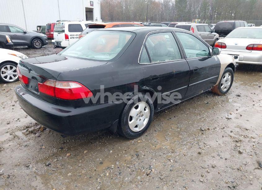 Photo 4 of 2000 Honda Accord 3.0 EX (VIN 1HGCG1657YA006922)