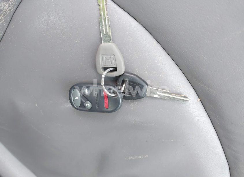 Photo 11 of 2000 Honda Accord 3.0 EX (VIN 1HGCG1657YA099201)