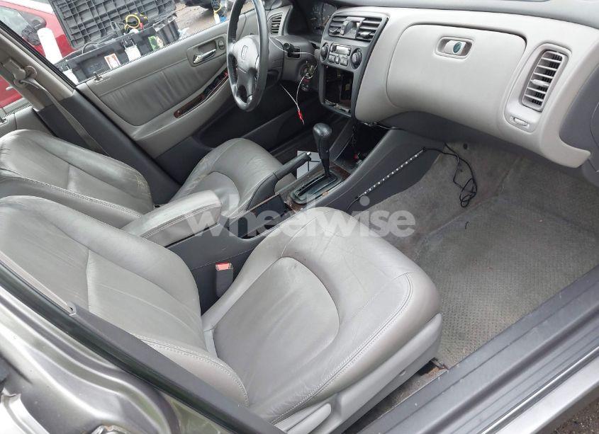 Photo 5 of 2000 Honda Accord 3.0 EX (VIN 1HGCG1657YA099201)