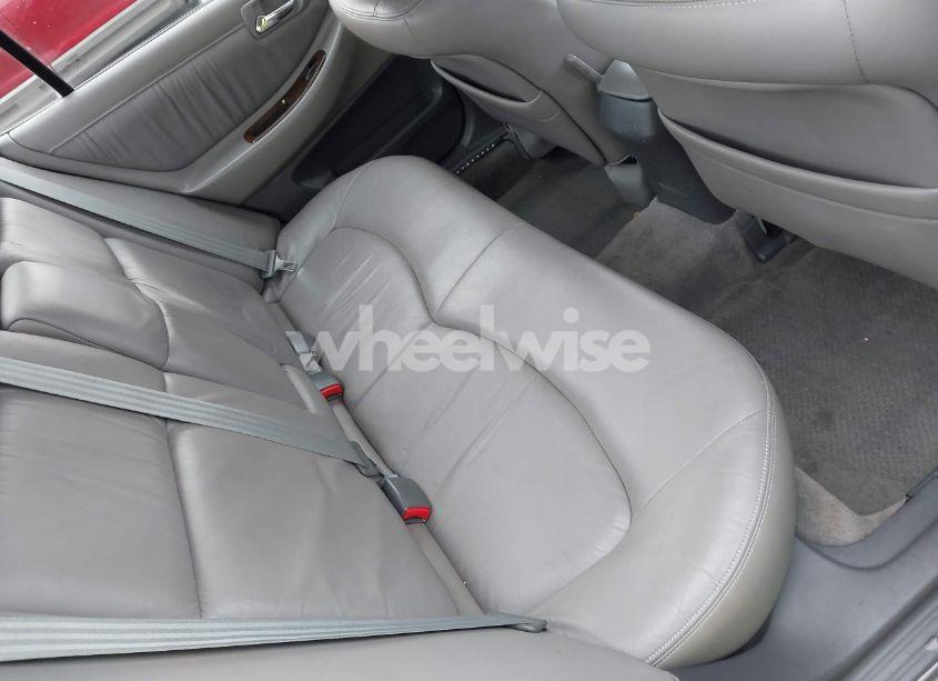 Photo 8 of 2000 Honda Accord 3.0 EX (VIN 1HGCG1657YA099201)