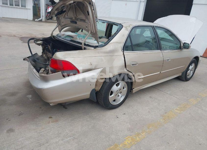 Photo 4 of 2001 Honda Accord 3.0 EX (VIN 1HGCG16581A000486)