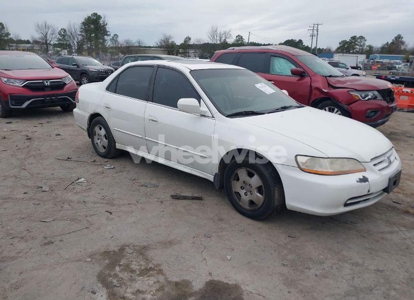 2001 Honda Accord 3.0 EX (VIN 1HGCG16581A003498) main photo