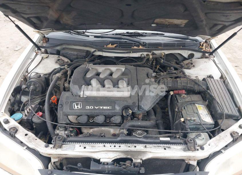 Photo 10 of 2001 Honda Accord 3.0 EX (VIN 1HGCG16581A003498)
