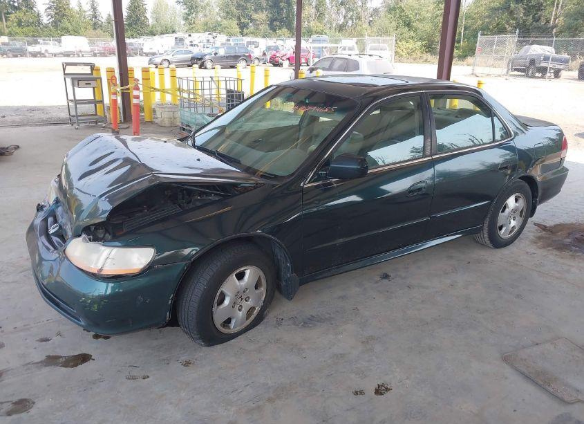 Photo 2 of 2001 Honda Accord 3.0 EX (VIN 1HGCG16581A006966)
