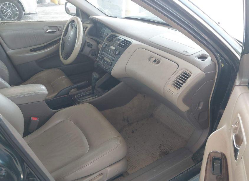 Photo 5 of 2001 Honda Accord 3.0 EX (VIN 1HGCG16581A006966)