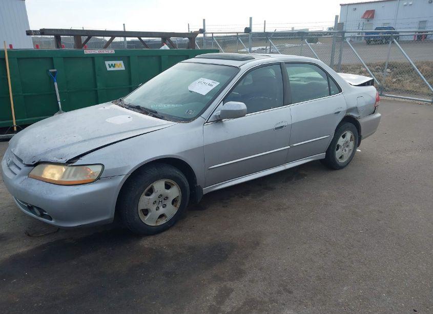 Photo 2 of 2002 Honda Accord 3.0 EX (VIN 1HGCG16582A001719)