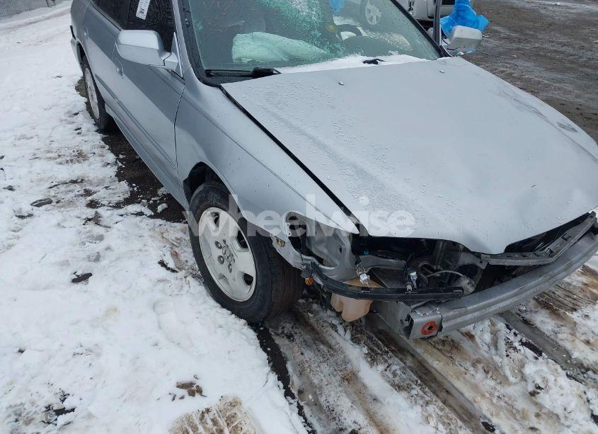 Photo 12 of 2002 Honda Accord 3.0 EX (VIN 1HGCG16582A055294)