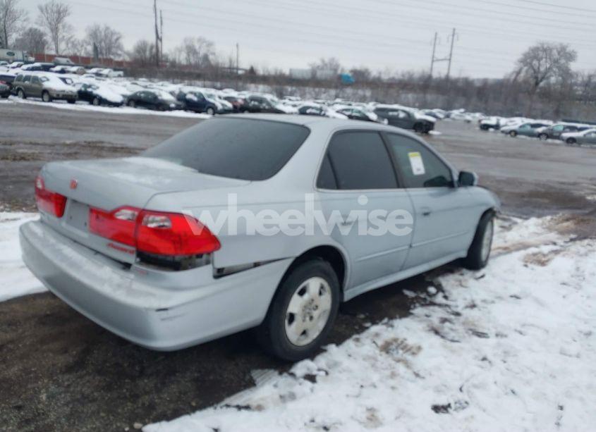 Photo 4 of 2002 Honda Accord 3.0 EX (VIN 1HGCG16582A055294)