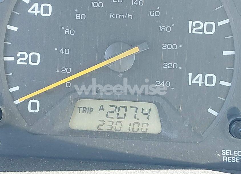 Photo 15 of 2002 Honda Accord 3.0 EX (VIN 1HGCG16582A082219)