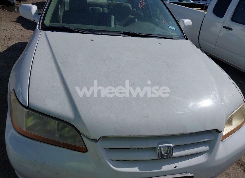 Photo 6 of 2002 Honda Accord 3.0 EX (VIN 1HGCG16582A084178)