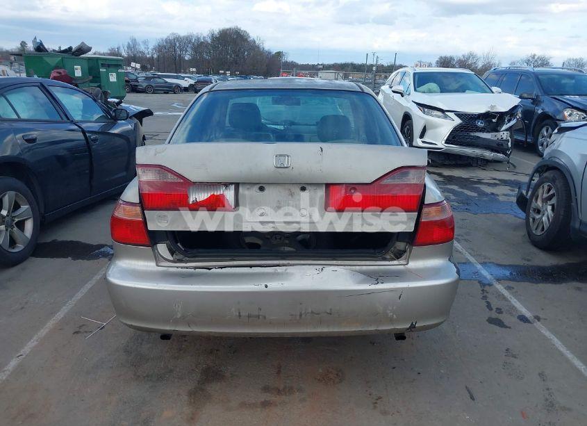 Photo 6 of 1998 Honda Accord EX V6 (VIN 1HGCG1658WA067354)